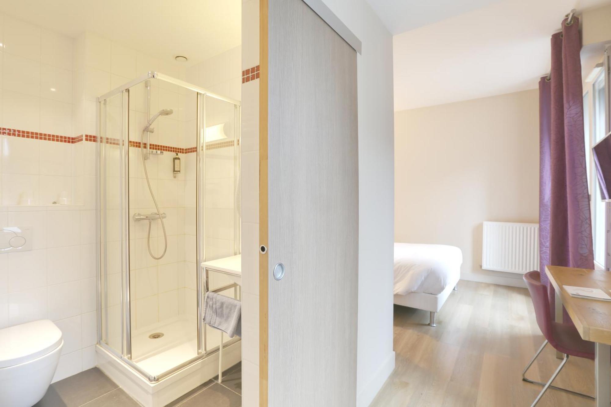 Cardinal Hotel