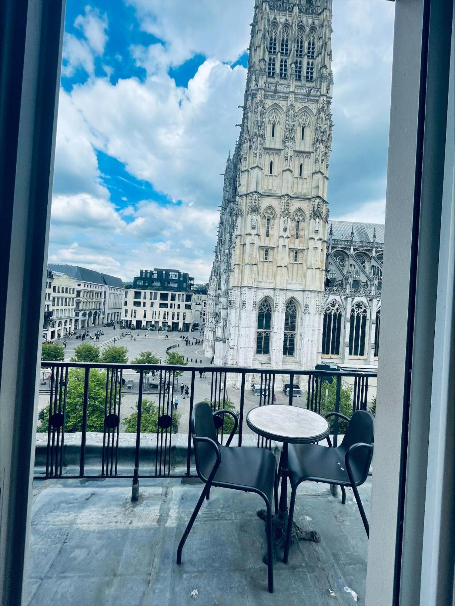 Cardinal Hotel